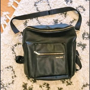 Fawn Design Diaper Bag in black